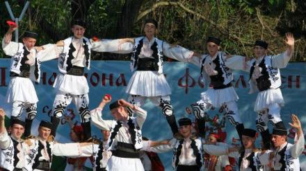 Библиотечно-информационни дейности в община Петрич - НЧ Димитър Благоев 1956 с. Първомай Библиотечно-информационни дейности в община Петрич - НЧ Димитър Благоев 1956 с. Първомай