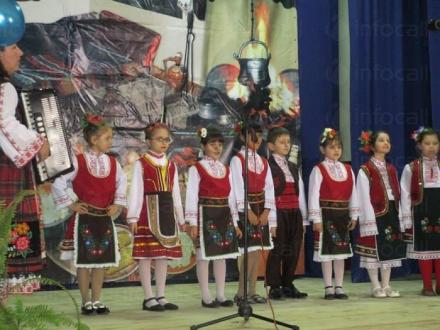 Народни танци за деца и възрастни в Чавдар-София - Народно читалище Надежда