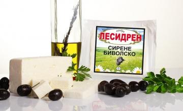 Бяло саламурено сирене - Мандра Лесидрен Бяло саламурено сирене - Мандра Лесидрен