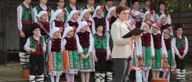 Формация за автентичен фолклор в община Каварна - НЧ Народен будител 1940 Българево Формация за автентичен фолклор в община Каварна - НЧ Народен будител 1940 Българево