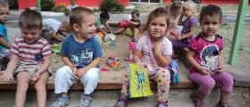 Целодневно обучение деца в кв. Славейков - ДГ 5 Иглика Бургас Целодневно обучение деца в кв. Славейков - ДГ 5 Иглика Бургас