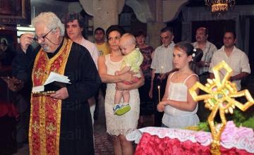 Професионално заснемане на кръщенета в Трявна - Димитър Сотиров