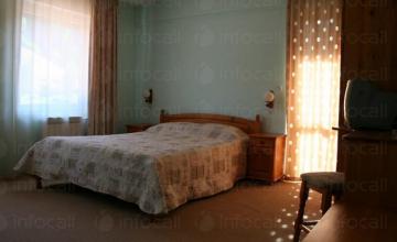 Семейна почивка планина в Родопите Чепеларе - Семеен хотел Шоки