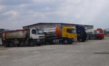 Цистерни за хранителни продукти с ADR в Ихтиман Цистерни за хранителни продукти с ADR в Ихтиман
