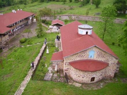 Чипровски манастир - Исторически музей Чипровци Чипровски манастир - Исторически музей Чипровци
